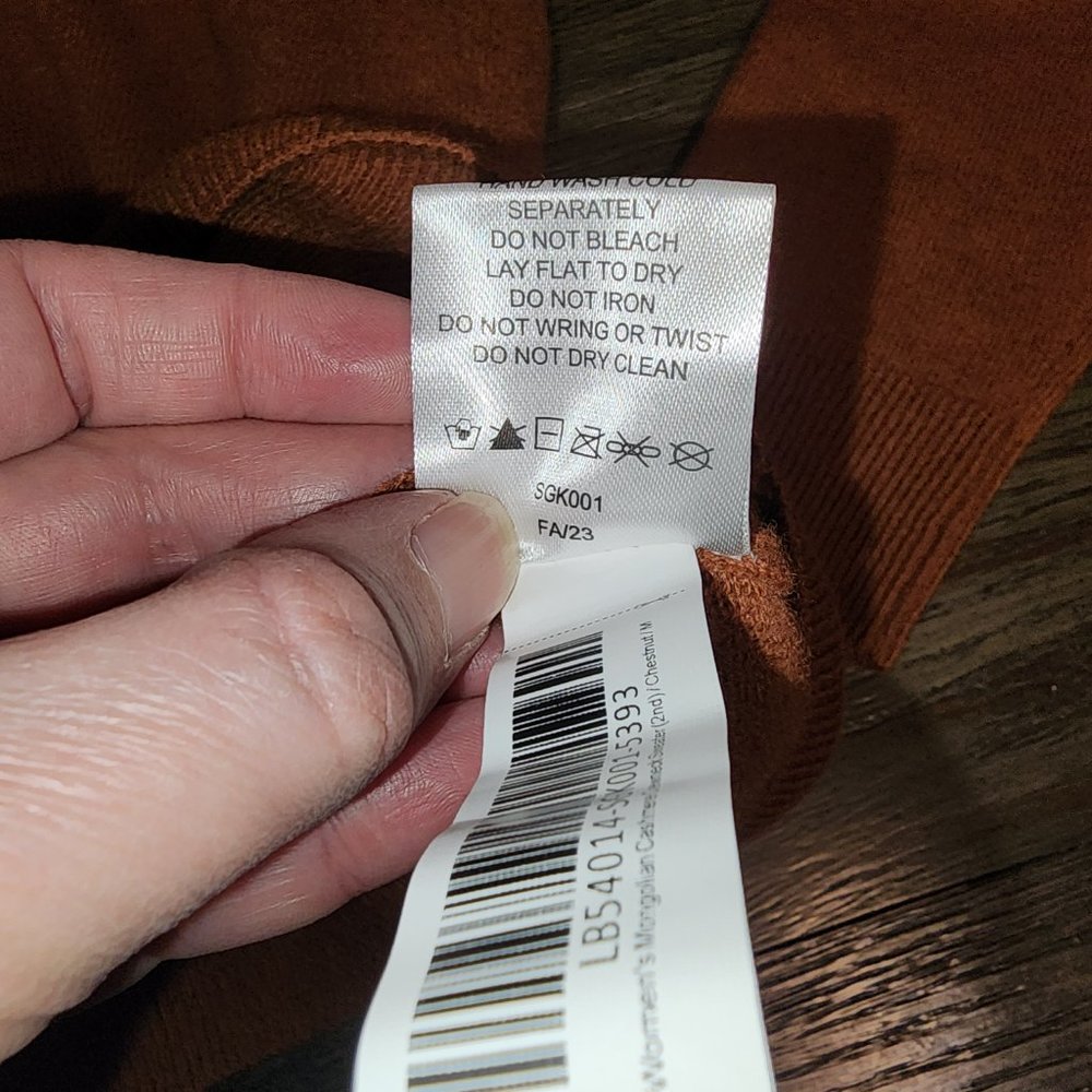 Quince Mongolian Cashmere Crewneck Sweater NWT Burnt Orange Med - Picture 7 of 8